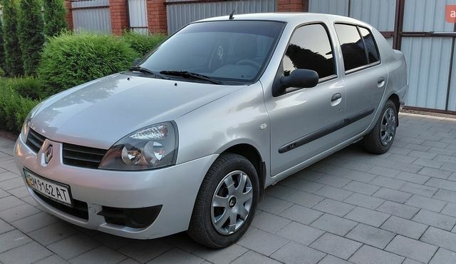 Сірий Рено Сімбол, об'ємом двигуна 1.4 л та пробігом 145 тис. км за 4000 $, фото 1 на Automoto.ua