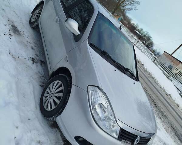 Серый Рено Симбол, объемом двигателя 1.39 л и пробегом 206 тыс. км за 4500 $, фото 1 на Automoto.ua