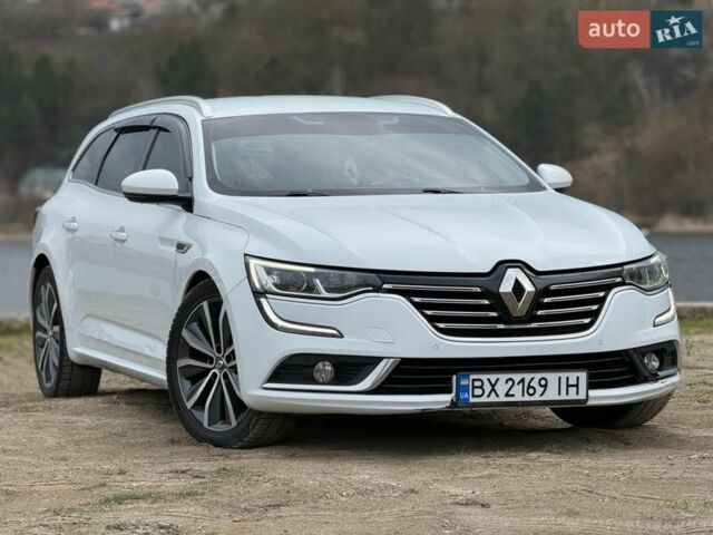 Белый Рено Talisman, объемом двигателя 1.5 л и пробегом 260 тыс. км за 11999 $, фото 1 на Automoto.ua