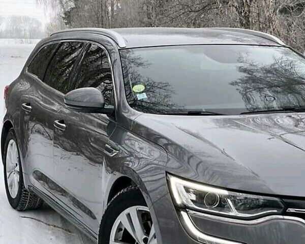 Сірий Рено Talisman, об'ємом двигуна 1.46 л та пробігом 180 тис. км за 14200 $, фото 1 на Automoto.ua