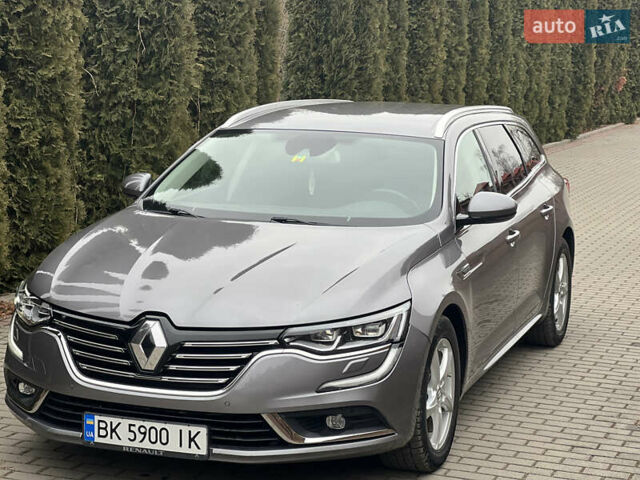 Серый Рено Talisman, объемом двигателя 1.6 л и пробегом 250 тыс. км за 14000 $, фото 1 на Automoto.ua