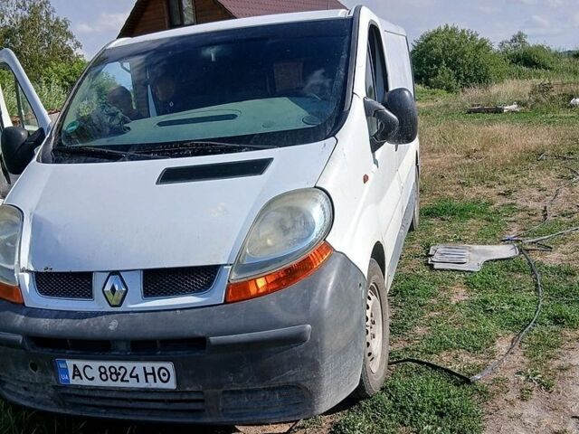 Білий Рено Трафік, об'ємом двигуна 1.9 л та пробігом 450 тис. км за 3400 $, фото 1 на Automoto.ua