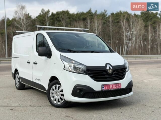 Білий Рено Трафік, об'ємом двигуна 1.6 л та пробігом 219 тис. км за 12700 $, фото 1 на Automoto.ua