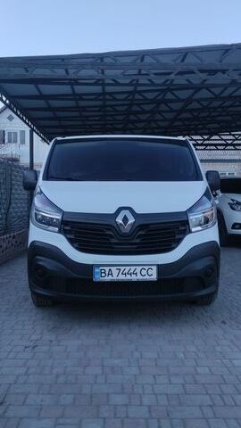 Білий Рено Трафік, об'ємом двигуна 1.6 л та пробігом 202 тис. км за 13700 $, фото 1 на Automoto.ua