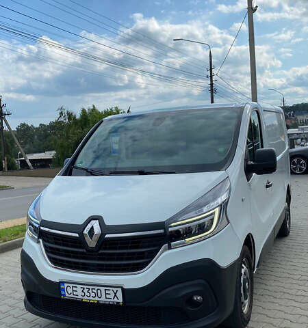 Белый Рено Трафик, объемом двигателя 2 л и пробегом 180 тыс. км за 15400 $, фото 1 на Automoto.ua