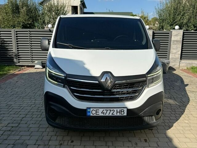 Білий Рено Трафік, об'ємом двигуна 2 л та пробігом 247 тис. км за 18000 $, фото 1 на Automoto.ua