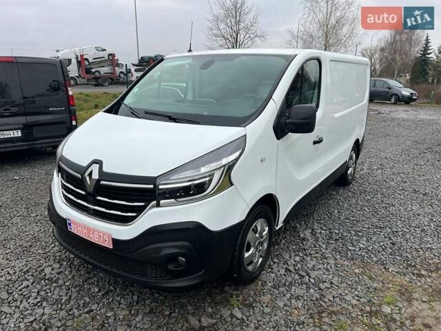 Білий Рено Трафік, об'ємом двигуна 2 л та пробігом 264 тис. км за 15990 $, фото 1 на Automoto.ua