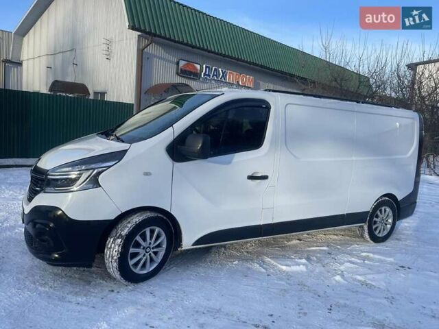 Білий Рено Трафік, об'ємом двигуна 2 л та пробігом 208 тис. км за 17500 $, фото 1 на Automoto.ua