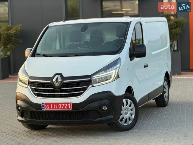 Білий Рено Трафік, об'ємом двигуна 2 л та пробігом 212 тис. км за 16800 $, фото 1 на Automoto.ua