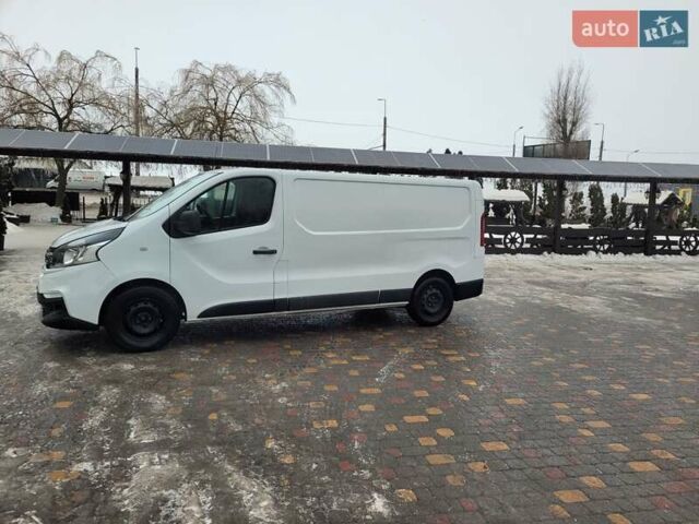 Білий Рено Трафік, об'ємом двигуна 2 л та пробігом 180 тис. км за 15300 $, фото 1 на Automoto.ua