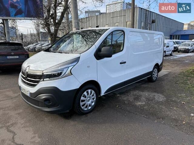 Білий Рено Трафік, об'ємом двигуна 2 л та пробігом 200 тис. км за 18900 $, фото 1 на Automoto.ua