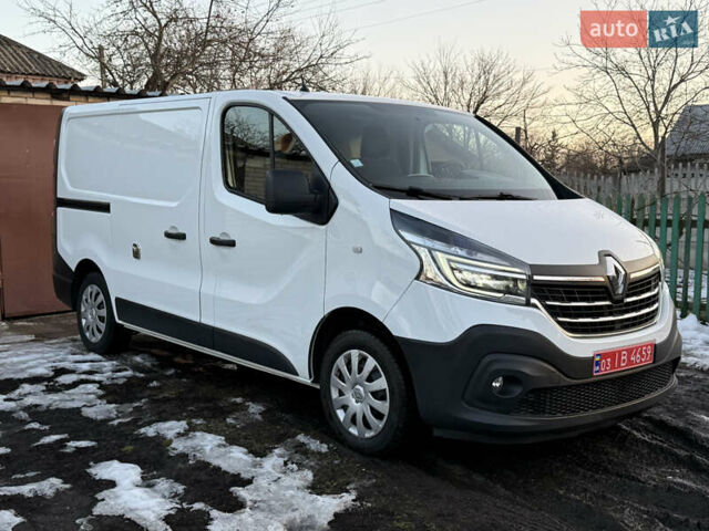 Білий Рено Трафік, об'ємом двигуна 2 л та пробігом 227 тис. км за 18350 $, фото 1 на Automoto.ua
