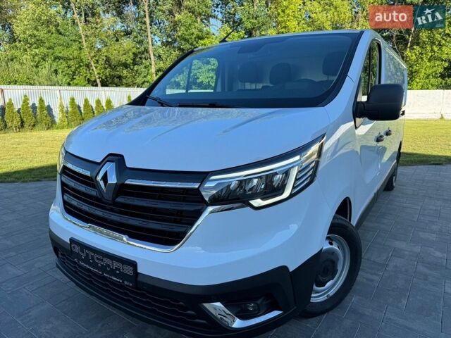Білий Рено Трафік, об'ємом двигуна 2 л та пробігом 203 тис. км за 21500 $, фото 1 на Automoto.ua