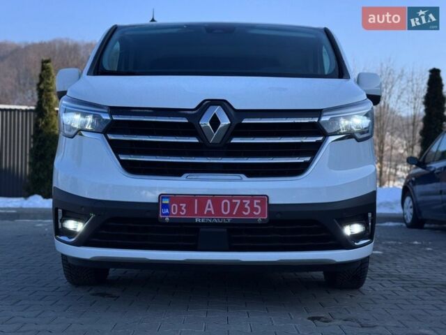 Белый Рено Трафик, объемом двигателя 2 л и пробегом 54 тыс. км за 26100 $, фото 1 на Automoto.ua