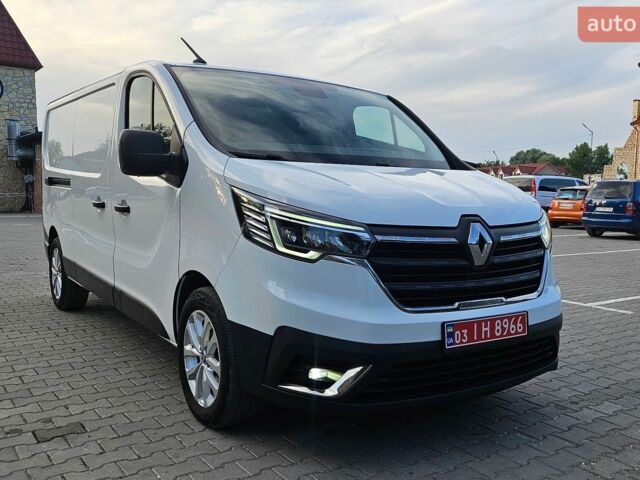 Білий Рено Трафік, об'ємом двигуна 2 л та пробігом 125 тис. км за 24200 $, фото 1 на Automoto.ua