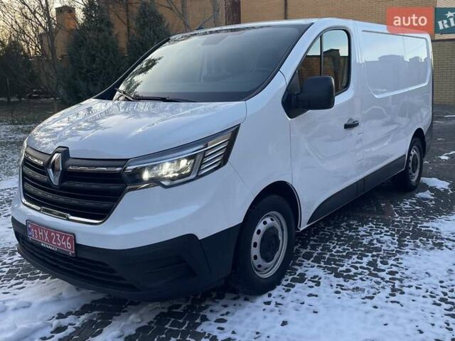 Белый Рено Трафик, объемом двигателя 2 л и пробегом 199 тыс. км за 19499 $, фото 1 на Automoto.ua