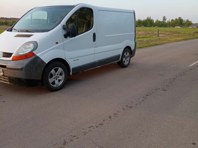 Білий Рено Трафік, об'ємом двигуна 1.9 л та пробігом 570 тис. км за 4200 $, фото 1 на Automoto.ua