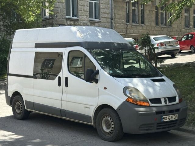 Білий Рено Трафік, об'ємом двигуна 1.9 л та пробігом 284 тис. км за 7400 $, фото 1 на Automoto.ua
