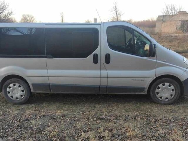 Білий Рено Трафік, об'ємом двигуна 0 л та пробігом 580 тис. км за 12700 $, фото 1 на Automoto.ua