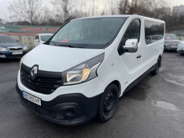 Белый Рено Трафик, объемом двигателя 1.6 л и пробегом 287 тыс. км за 14200 $, фото 1 на Automoto.ua