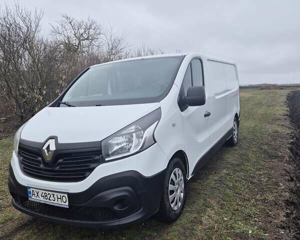 Білий Рено Трафік, об'ємом двигуна 1.6 л та пробігом 281 тис. км за 10500 $, фото 1 на Automoto.ua