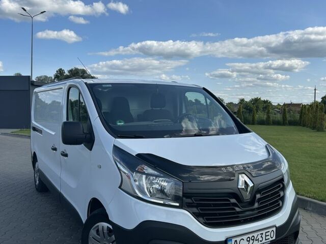 Білий Рено Трафік, об'ємом двигуна 1.6 л та пробігом 210 тис. км за 12500 $, фото 1 на Automoto.ua