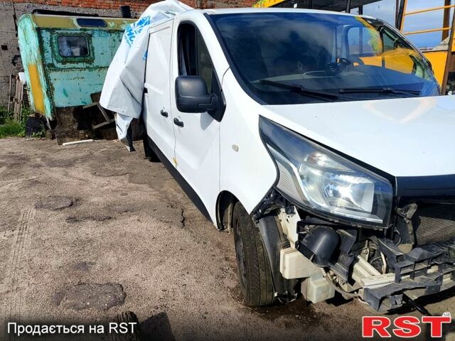 Белый Рено Трафик, объемом двигателя 1.6 л и пробегом 292 тыс. км за 7000 $, фото 1 на Automoto.ua