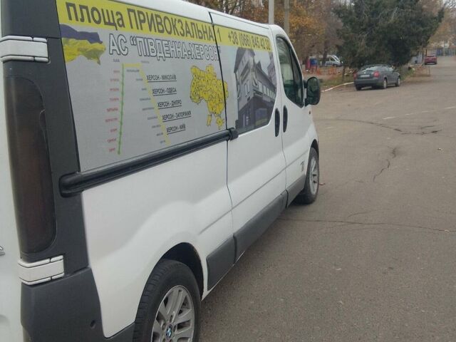 Білий Рено Трафік, об'ємом двигуна 1.87 л та пробігом 394 тис. км за 6200 $, фото 1 на Automoto.ua