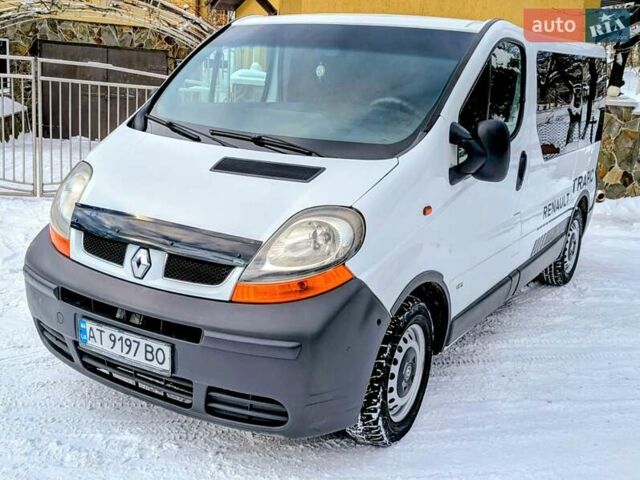 Білий Рено Трафік, об'ємом двигуна 1.87 л та пробігом 304 тис. км за 5650 $, фото 1 на Automoto.ua