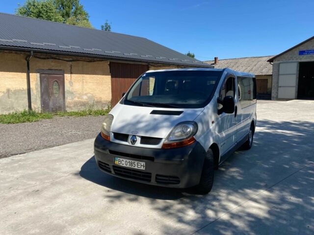 Білий Рено Трафік, об'ємом двигуна 1.9 л та пробігом 222 тис. км за 6650 $, фото 1 на Automoto.ua