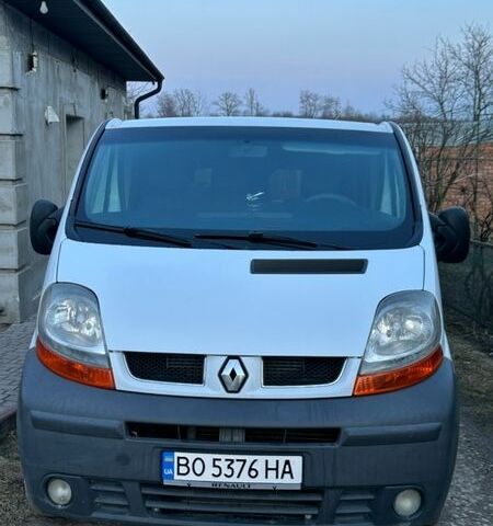 Білий Рено Трафік, об'ємом двигуна 1.87 л та пробігом 380 тис. км за 8400 $, фото 1 на Automoto.ua