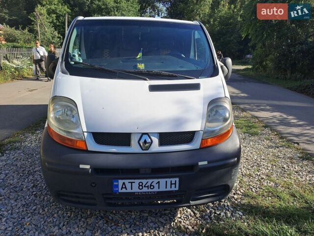 Білий Рено Трафік, об'ємом двигуна 1.9 л та пробігом 270 тис. км за 7200 $, фото 1 на Automoto.ua