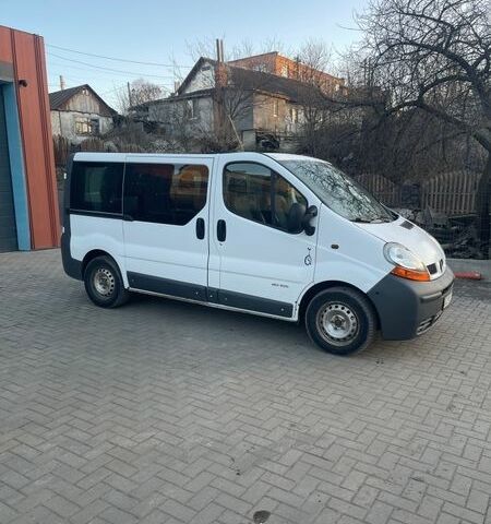 Білий Рено Трафік, об'ємом двигуна 1.9 л та пробігом 258 тис. км за 7300 $, фото 1 на Automoto.ua