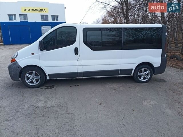 Білий Рено Трафік, об'ємом двигуна 1.9 л та пробігом 420 тис. км за 5600 $, фото 1 на Automoto.ua