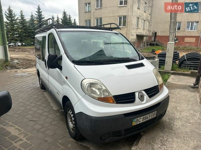 Белый Рено Трафик, объемом двигателя 1.87 л и пробегом 350 тыс. км за 5500 $, фото 1 на Automoto.ua