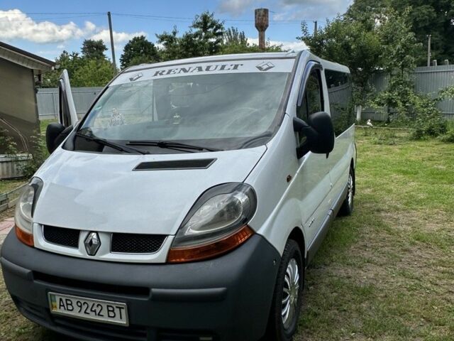 Білий Рено Трафік, об'ємом двигуна 0 л та пробігом 306 тис. км за 7499 $, фото 1 на Automoto.ua