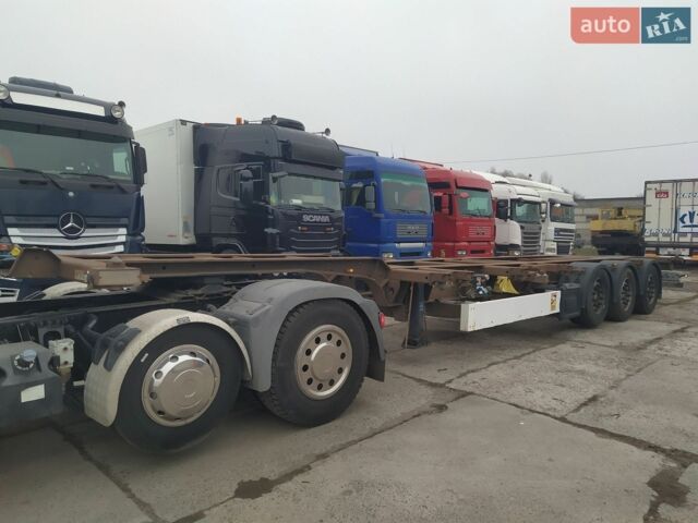Білий Рено Трафік, об'ємом двигуна 2 л та пробігом 308 тис. км за 8150 $, фото 1 на Automoto.ua