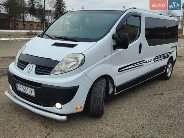 Белый Рено Трафик, объемом двигателя 2 л и пробегом 14 тыс. км за 9550 $, фото 1 на Automoto.ua