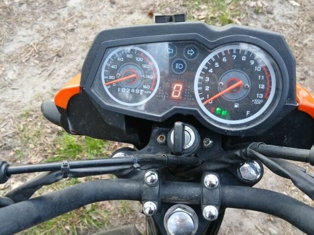 Белый Рено Трафик, объемом двигателя 2 л и пробегом 300 тыс. км за 9900 $, фото 1 на Automoto.ua