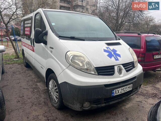 Білий Рено Трафік, об'ємом двигуна 2 л та пробігом 500 тис. км за 12500 $, фото 1 на Automoto.ua