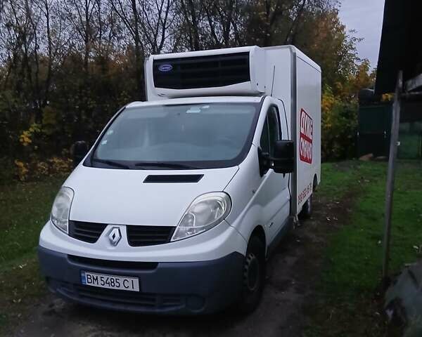 Белый Рено Трафик, объемом двигателя 2 л и пробегом 284 тыс. км за 11000 $, фото 1 на Automoto.ua