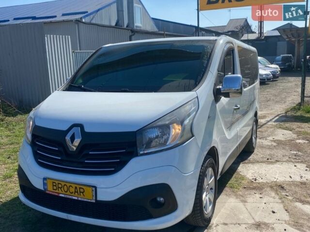 Белый Рено Трафик, объемом двигателя 1.6 л и пробегом 177 тыс. км за 17100 $, фото 1 на Automoto.ua
