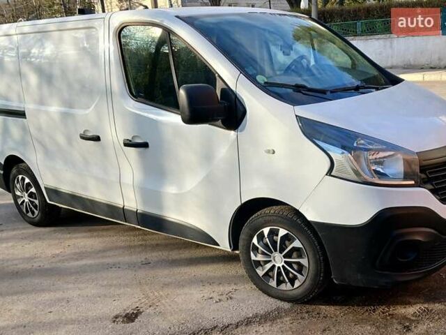 Білий Рено Трафік, об'ємом двигуна 1.6 л та пробігом 207 тис. км за 10980 $, фото 1 на Automoto.ua