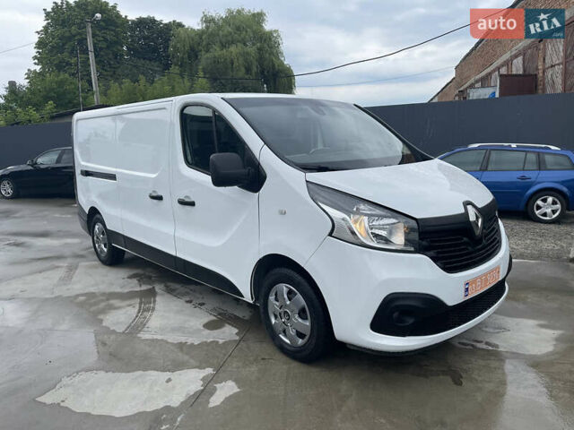 Білий Рено Трафік, об'ємом двигуна 1.6 л та пробігом 245 тис. км за 12300 $, фото 1 на Automoto.ua
