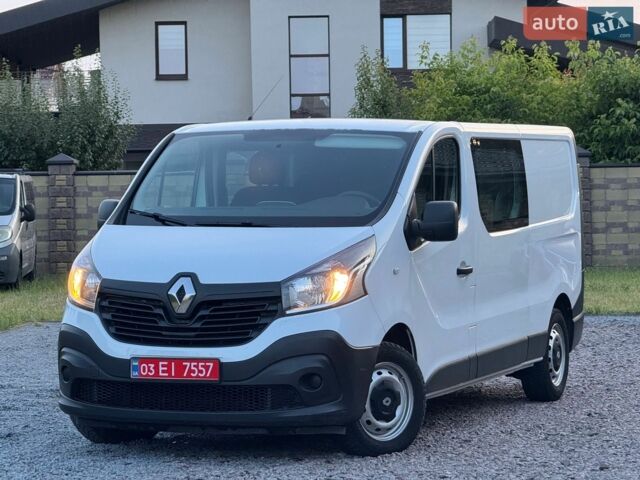 Белый Рено Трафик, объемом двигателя 1.6 л и пробегом 280 тыс. км за 14700 $, фото 1 на Automoto.ua