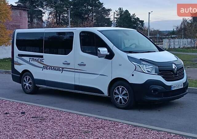 Рено Трафік 2016 у Сарнах на Automoto.ua Білий Рено Трафік, об'ємом двигуна 1.6 л та пробігом 187 тис. км за 13750 $, фото 1 на Automoto.ua