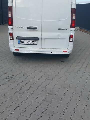 Рено Трафік 2017 у Підволочиськ на Automoto.ua Білий Рено Трафік, об'ємом двигуна 1.6 л та пробігом 405 тис. км за 11000 $, фото 1 на Automoto.ua