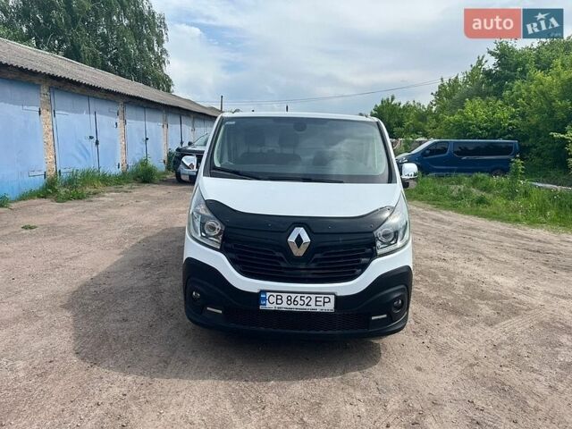 Белый Рено Трафик, объемом двигателя 1.6 л и пробегом 160 тыс. км за 16100 $, фото 1 на Automoto.ua
