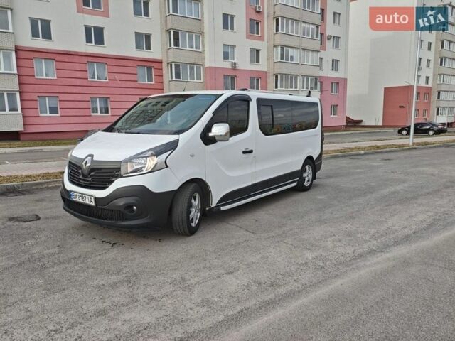 Белый Рено Трафик, объемом двигателя 1.6 л и пробегом 520 тыс. км за 16900 $, фото 1 на Automoto.ua