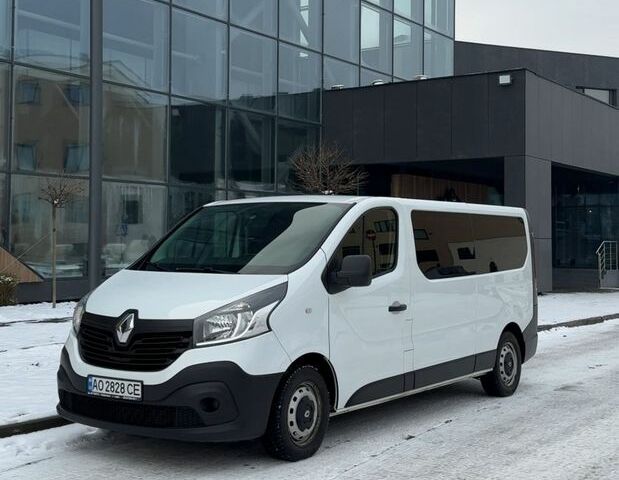 Білий Рено Трафік, об'ємом двигуна 1.6 л та пробігом 271 тис. км за 18500 $, фото 1 на Automoto.ua